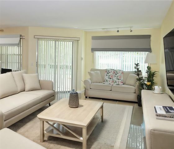 1110 SW 125th Avenue 314m, Pembroke Pines, FL 33027