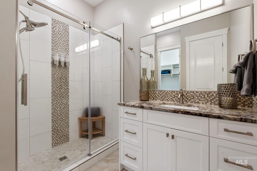 281 Lakeshore Dr, American Falls, ID 83211 photo 27