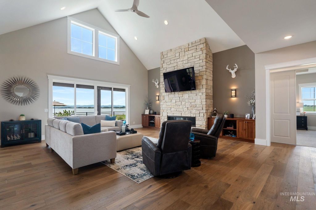 281 Lakeshore Dr, American Falls, ID 83211 photo 8