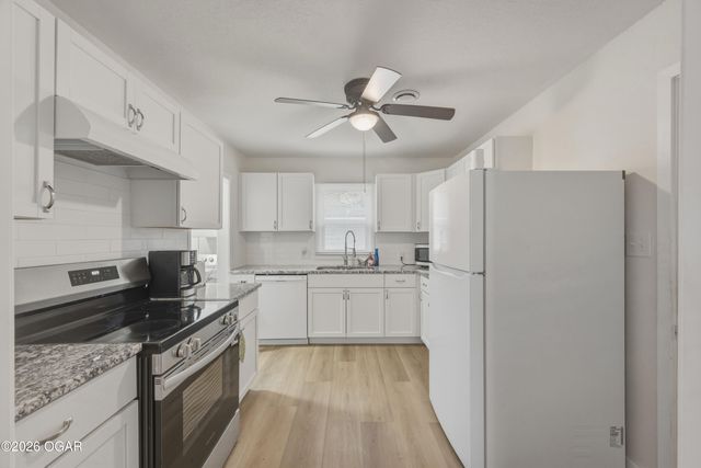 828 S Porter Avenue, Joplin, MO 64801