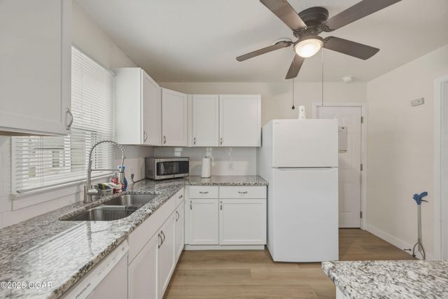 828 S Porter Avenue, Joplin, MO 64801