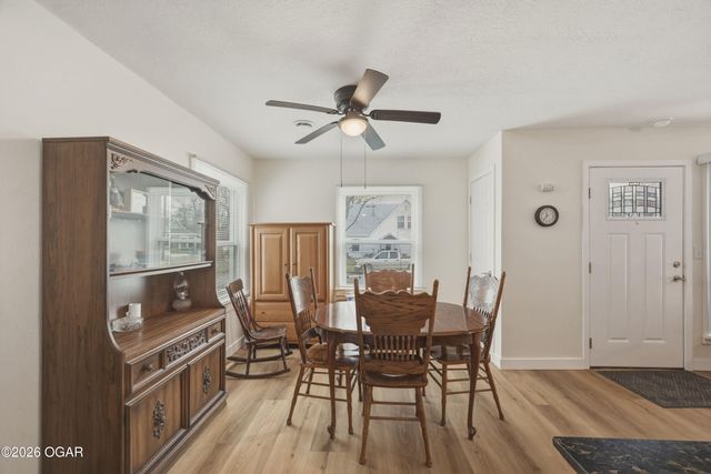 828 S Porter Avenue, Joplin, MO 64801