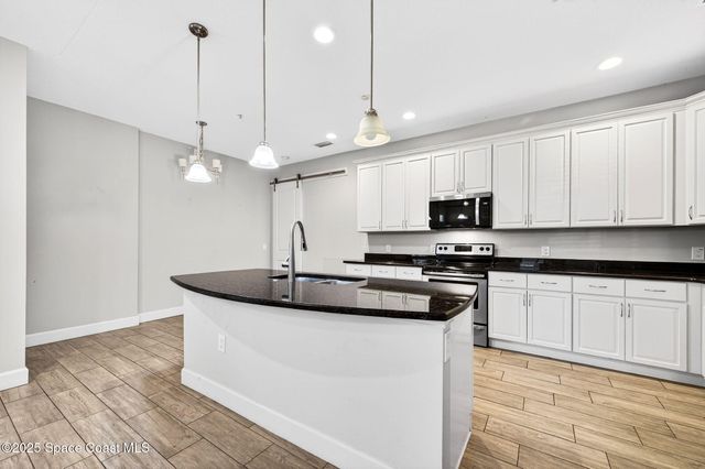 1387 San Cortez Avenue NE, Palm Bay, FL 32907