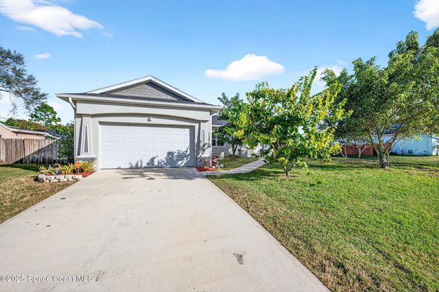 1387 San Cortez Avenue NE, Palm Bay, FL 32907