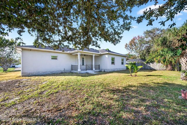 1387 San Cortez Avenue NE, Palm Bay, FL 32907