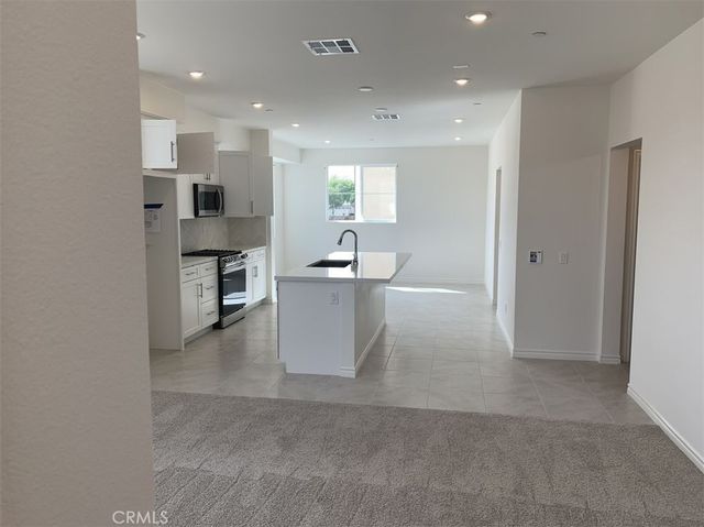 11456 Artesia, Artesia, CA 90701