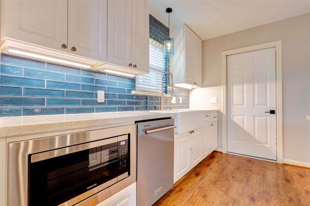 2103 Bethlehem Street, Houston, TX 77018