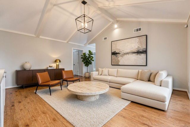 2103 Bethlehem Street, Houston, TX 77018
