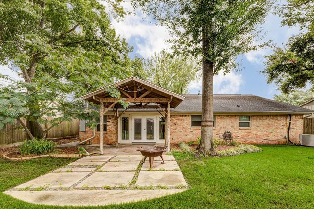 2103 Bethlehem Street, Houston, TX 77018