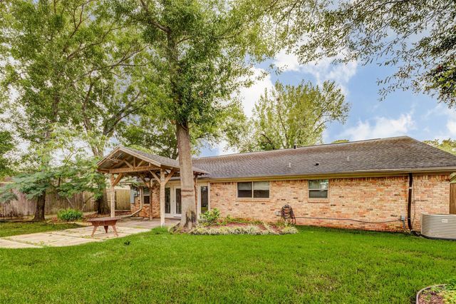 2103 Bethlehem Street, Houston, TX 77018