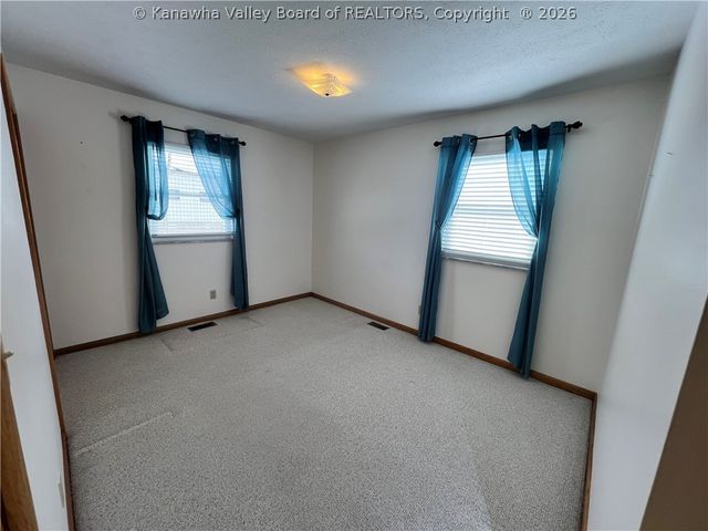 3 Meadow Lane, Scott Depot, WV 25560