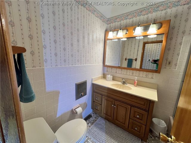 3 Meadow Lane, Scott Depot, WV 25560