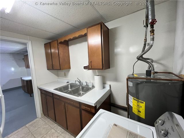 3 Meadow Lane, Scott Depot, WV 25560