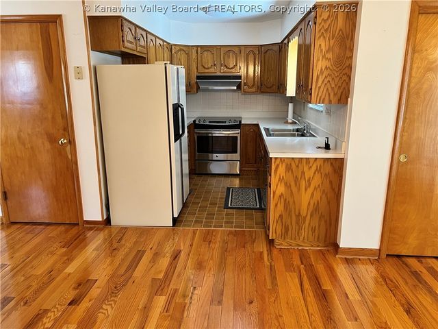 3 Meadow Lane, Scott Depot, WV 25560