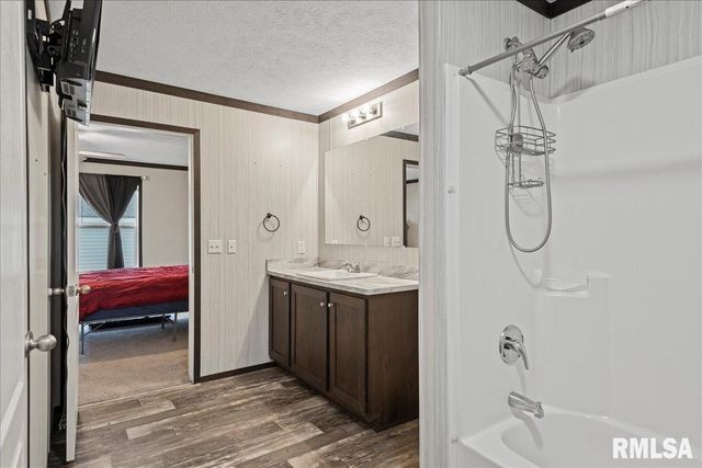 3725 N Peoria Rd Lot 203, Springfield, IL 62702