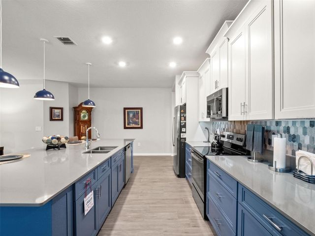 5764 ALENLON WAY, Mount Dora, FL 32757