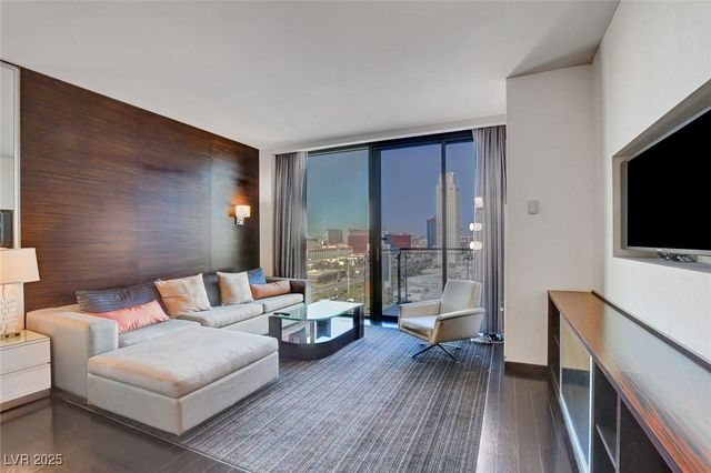 4381 West Flamingo Road 1206, Las Vegas, NV 89103