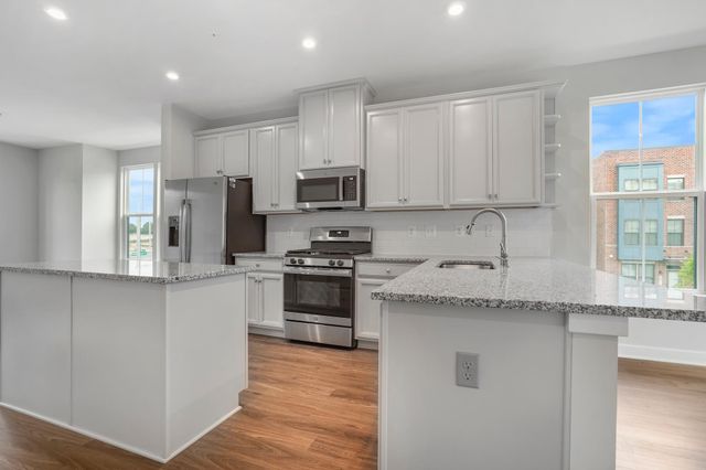 4770 TOWNE SQUARE BLVD, Suitland, MD 20746