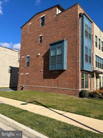 4770 TOWNE SQUARE BLVD, Suitland, MD 20746