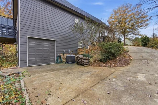 118 Ashley Pointe Drive, Hiram, GA 30141