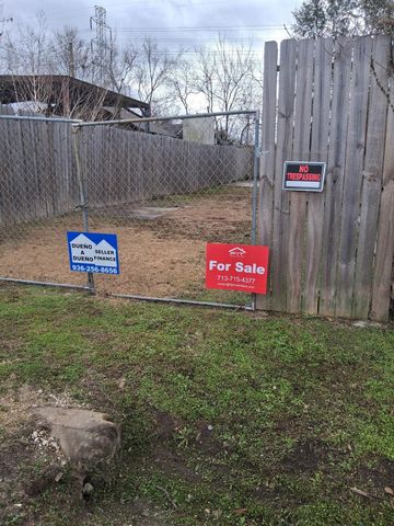 629 E 37th Street, Houston, TX 77022