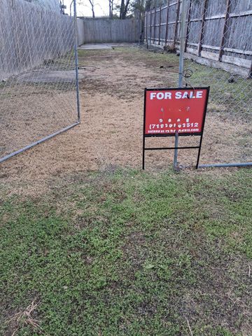 629 E 37th Street, Houston, TX 77022