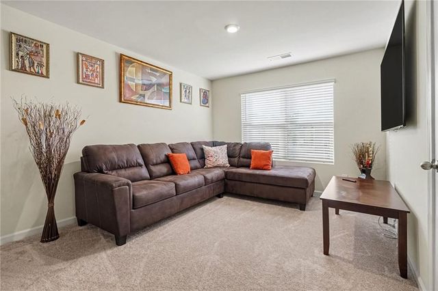 3462 Hawthorn Farm Boulevard, Loganville, GA 30052