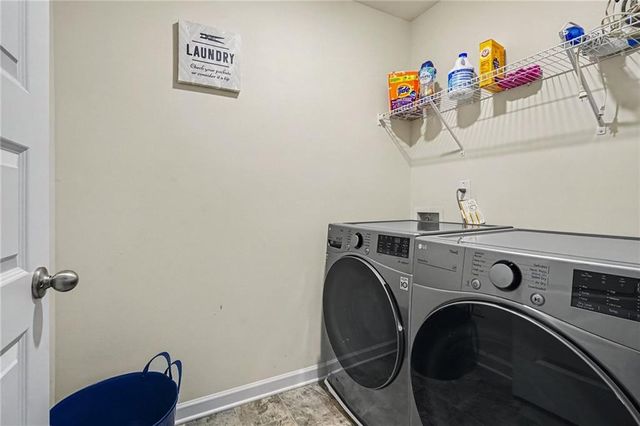 3462 Hawthorn Farm Boulevard, Loganville, GA 30052