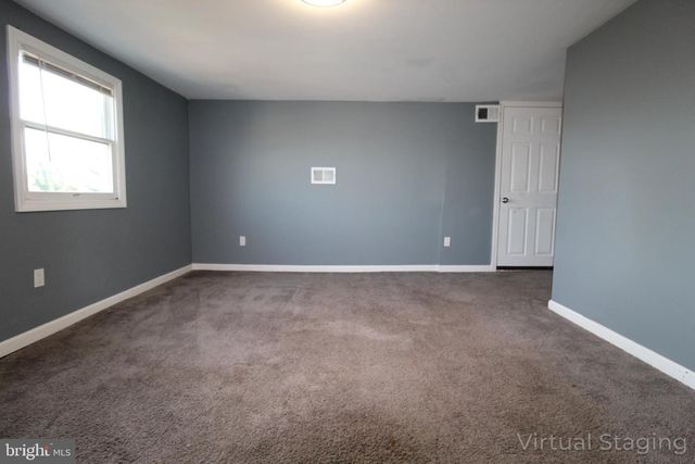 421 BRIDGEBORO ST, Riverside, NJ 08075