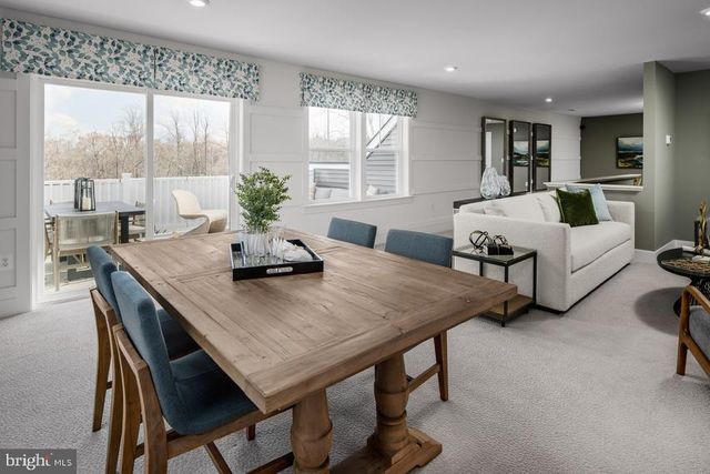 12801 CANOVA DR, Manassas, VA 20112