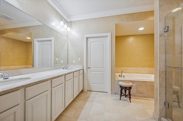 511 S Post Oak Lane 3D, Houston, TX 77056