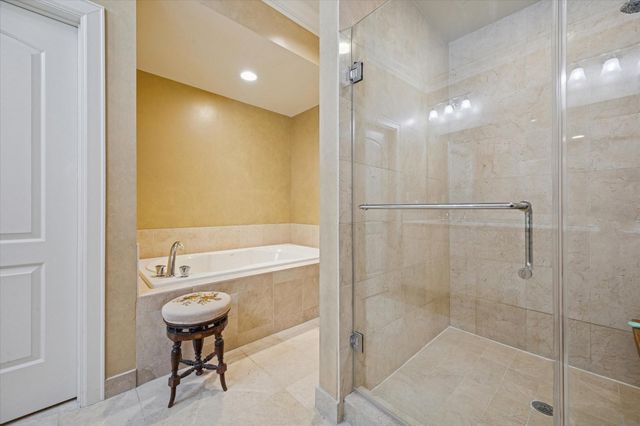 511 S Post Oak Lane 3D, Houston, TX 77056