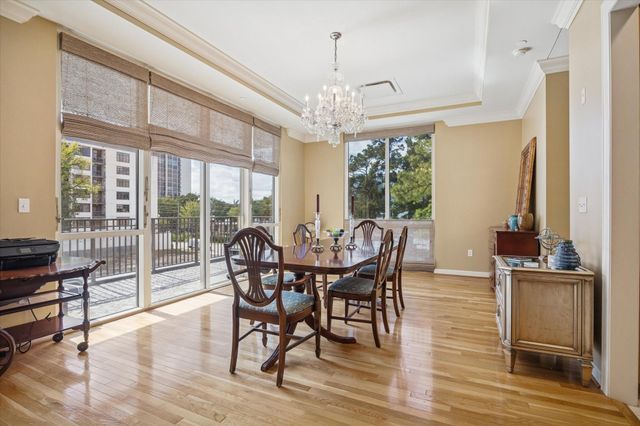 511 S Post Oak Lane 3D, Houston, TX 77056