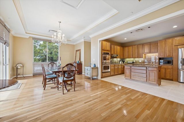 511 S Post Oak Lane 3D, Houston, TX 77056