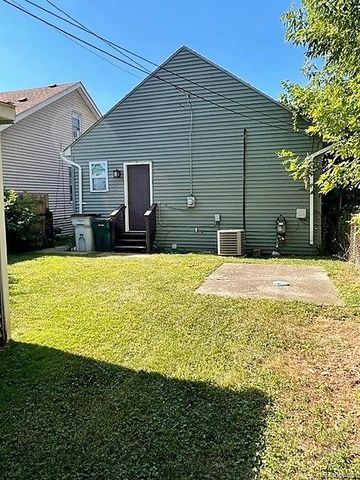 62 W Hayes Avenue, Hazel Park, MI 48030