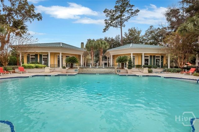 1733 Whitemarsh Way, Savannah, GA 31410