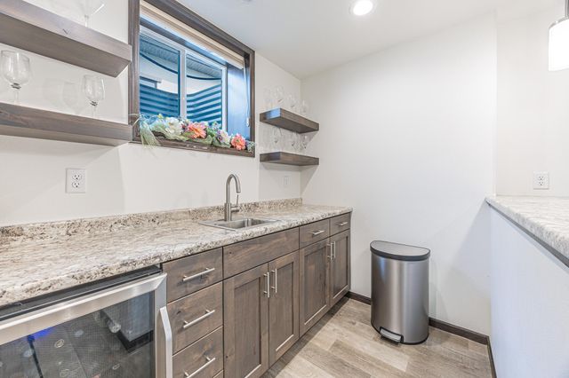 2432 Mcleod Drive E, West Fargo, ND 58078