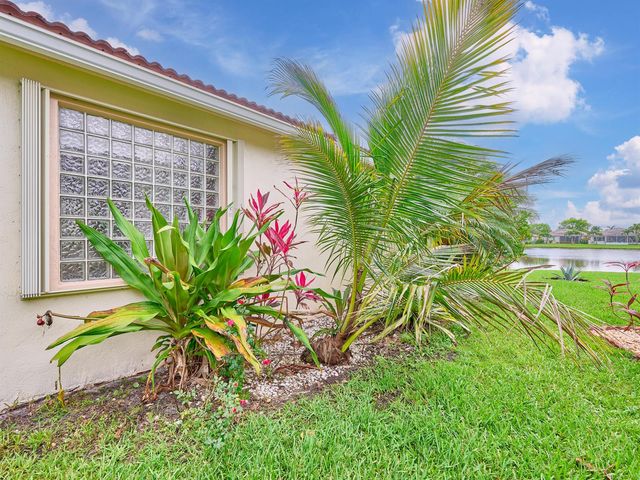 2649 Clipper Circle, West Palm Beach, FL 33411