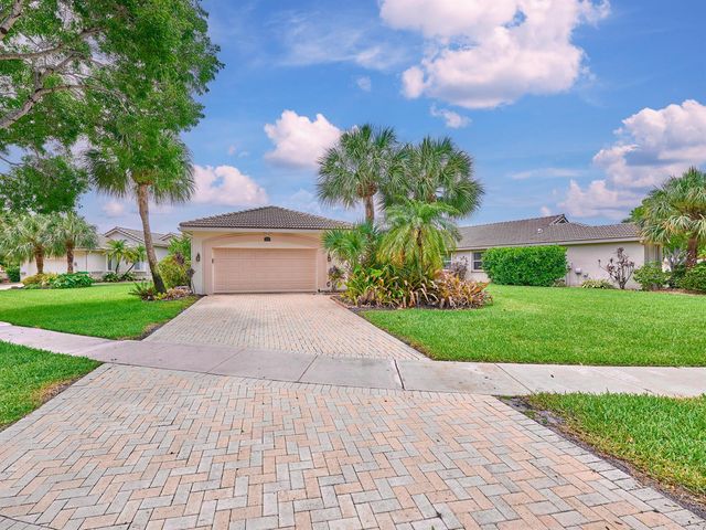 2649 Clipper Circle, West Palm Beach, FL 33411