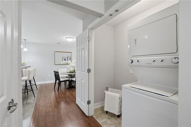 1016 Thoroughgood Way Apt 104, Chesapeake, VA 23324