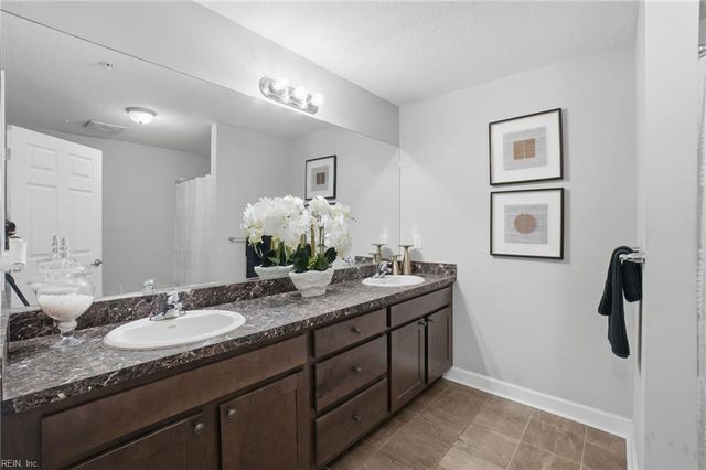 1016 Thoroughgood Way Apt 104, Chesapeake, VA 23324