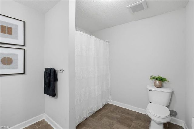 1016 Thoroughgood Way Apt 104, Chesapeake, VA 23324