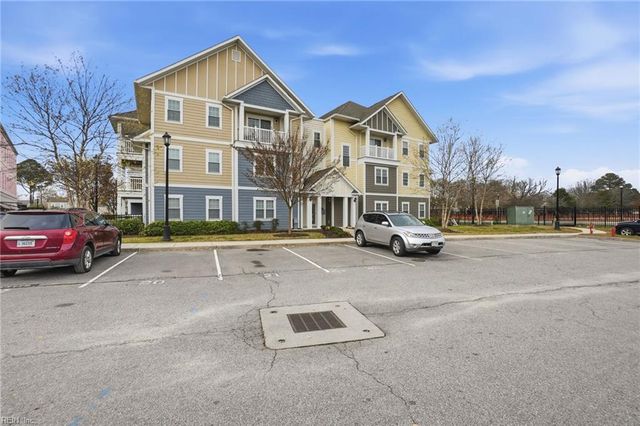 1016 Thoroughgood Way Apt 104, Chesapeake, VA 23324