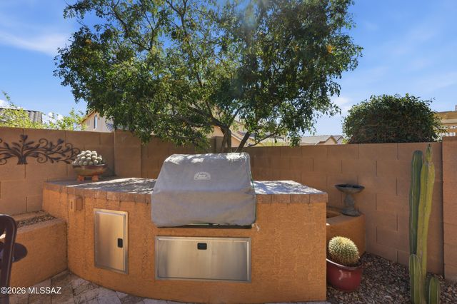 1257 W Versilia Drive, Oro Valley, AZ 85737