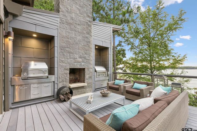 45 Lakeview Drive, Scroggins, TX 75480