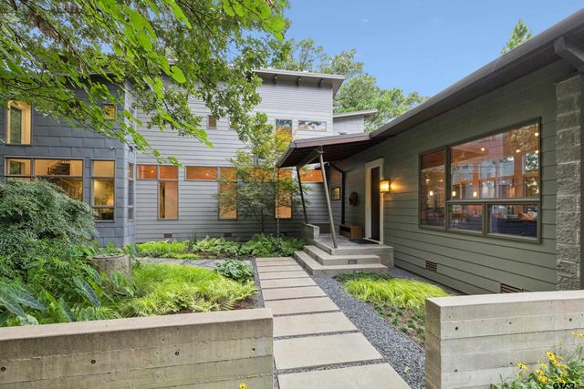 45 Lakeview Drive, Scroggins, TX 75480