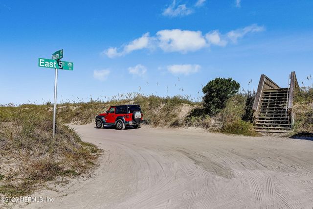 2784 W 5TH Street B, Fernandina Beach, FL 32034