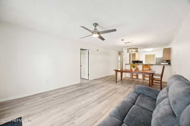 2784 W 5TH Street B, Fernandina Beach, FL 32034