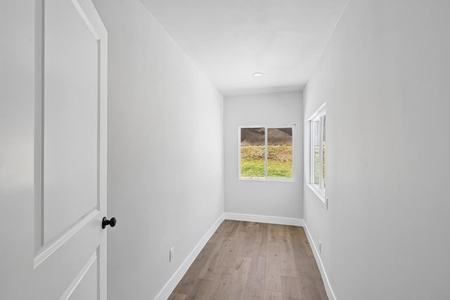 6231 Paris St, Citrus Heights, CA 95621