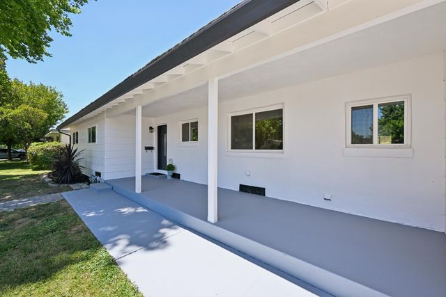 6231 Paris St, Citrus Heights, CA 95621